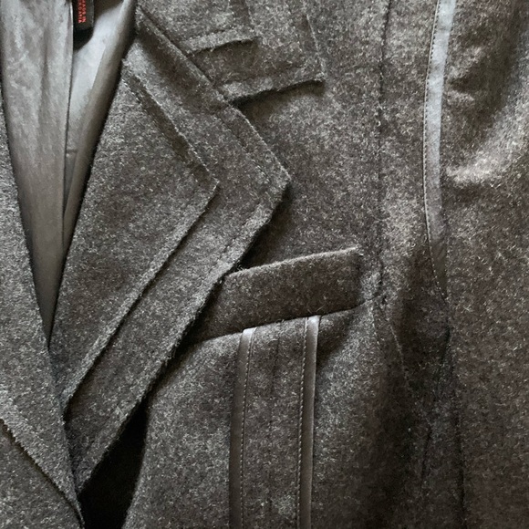 Escada wool blend dark grey blazer, size 38 - Picture 5 of 12